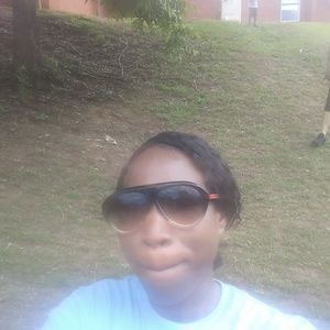 Meet your Posher, Lashonda